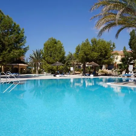 Modern Sea View Regina Gardens