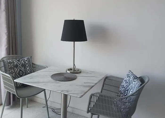 Modern Sea View Regina Gardens Lägenhet