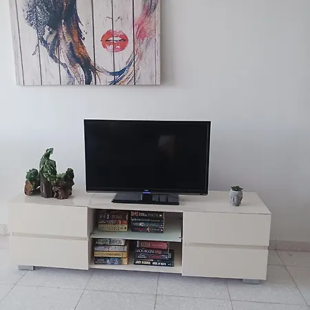 Apartment Modern Sea View Regina Gardens Paphos